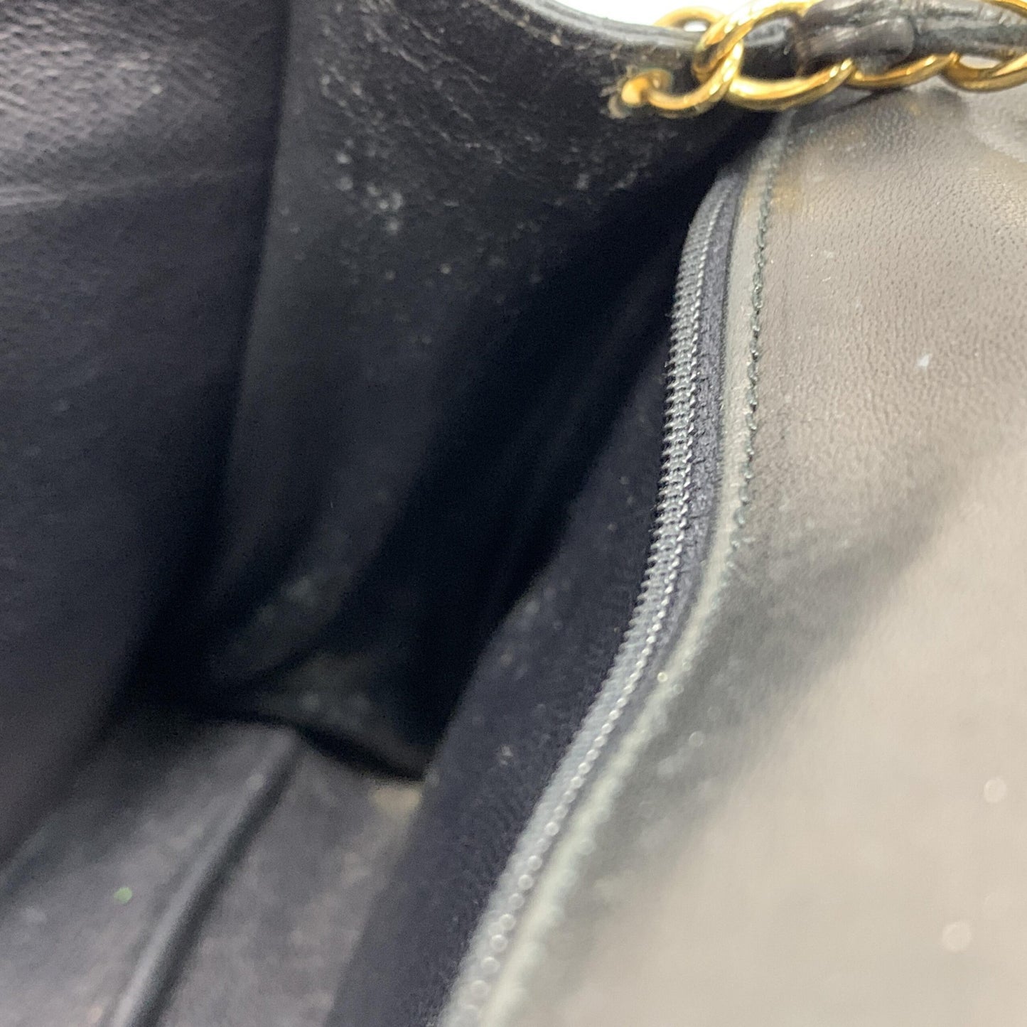 Chanel CC Vintage Matelasse Lambskin Shoulder Chain Flap