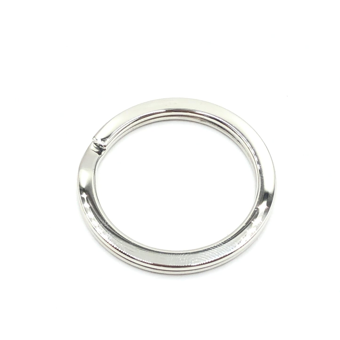 Hermès Palladium Cheval Key Ring Design