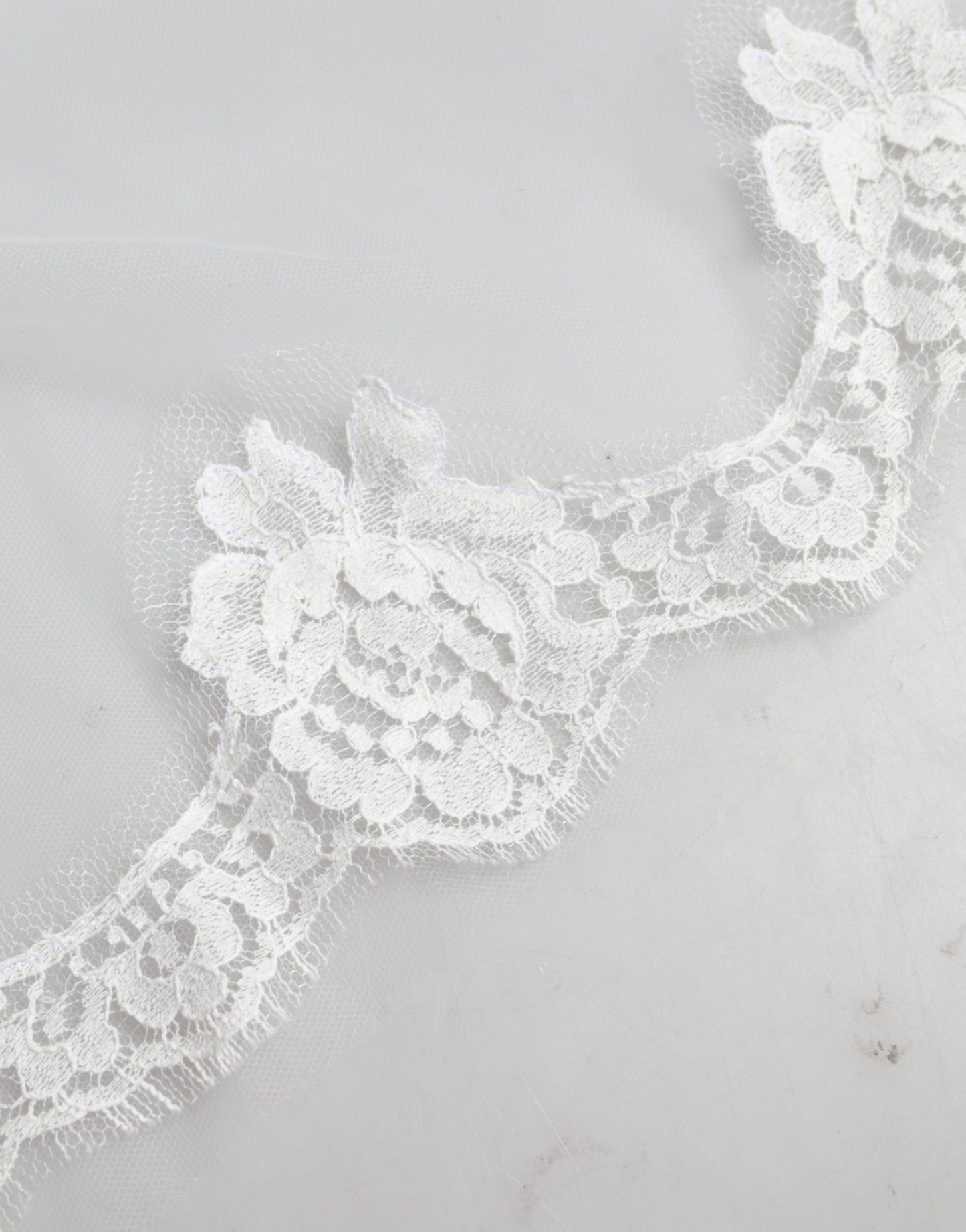Dolce & Gabbana White Floral Lace Cathedral Wedding Veil 3M [THE ICON SERIES]